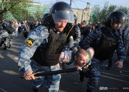 Новые задержания на столичной Болотной площади
